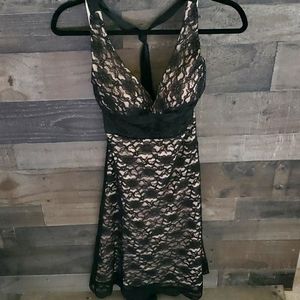 WHBM💝FREE💝 W ANY DRESS PURCHASE! Lace Overlay Cocktail Dress NWOT